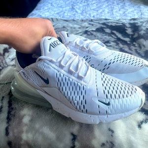 Air max 270 triple white